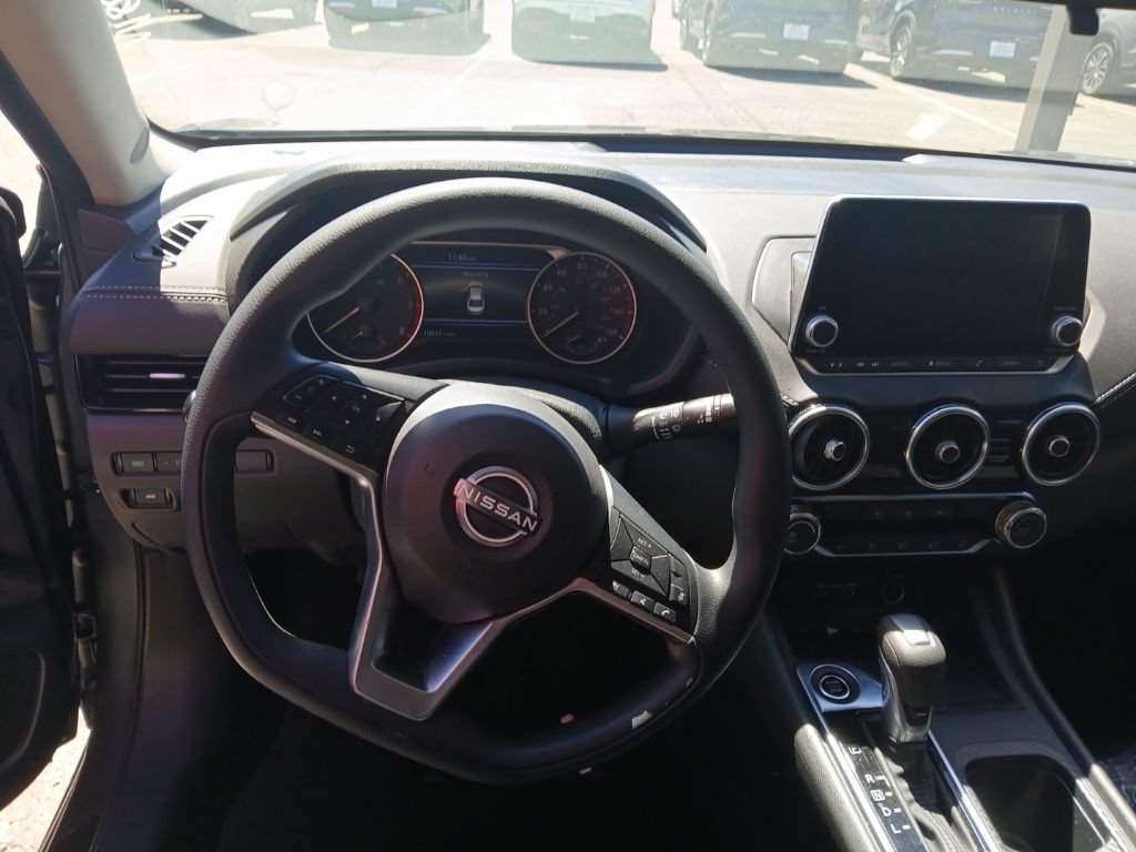 Certified 2025 Nissan Sentra SV FWD image 2