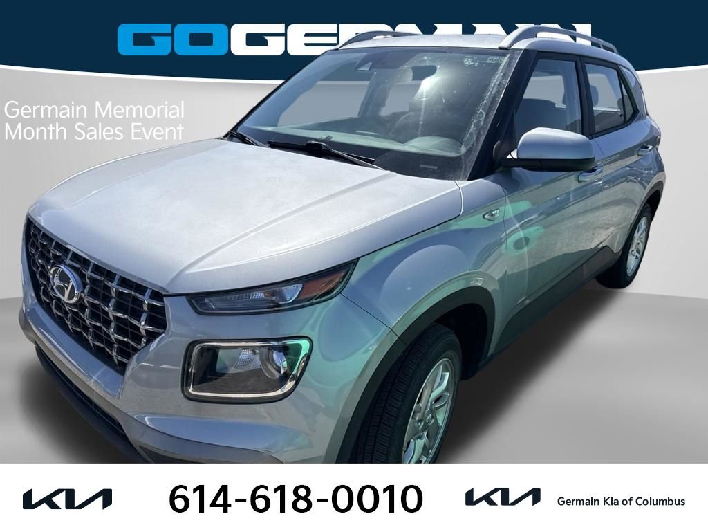 Used 2020 Hyundai Venue SEL FWD image 1