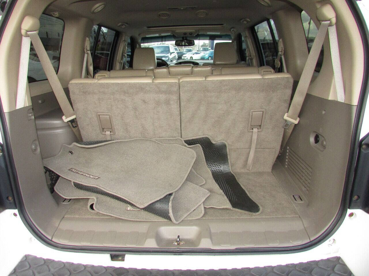 Used 2010 Nissan Pathfinder LE image 57