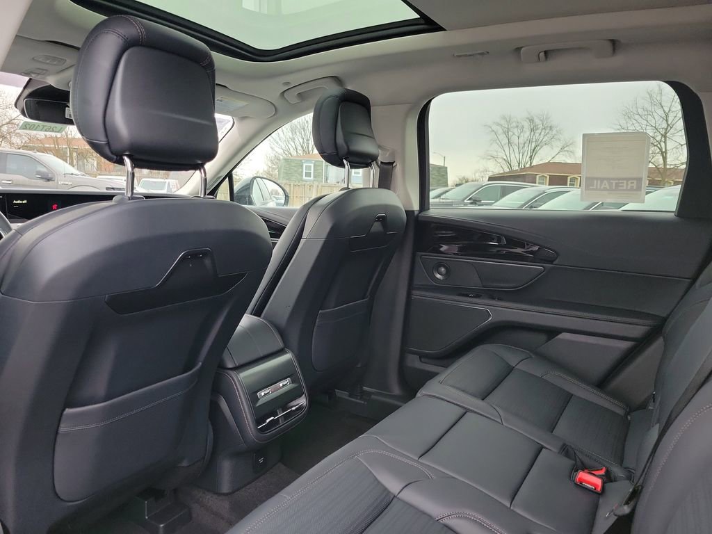 New 2026 Lincoln Nautilus Reserve image 15