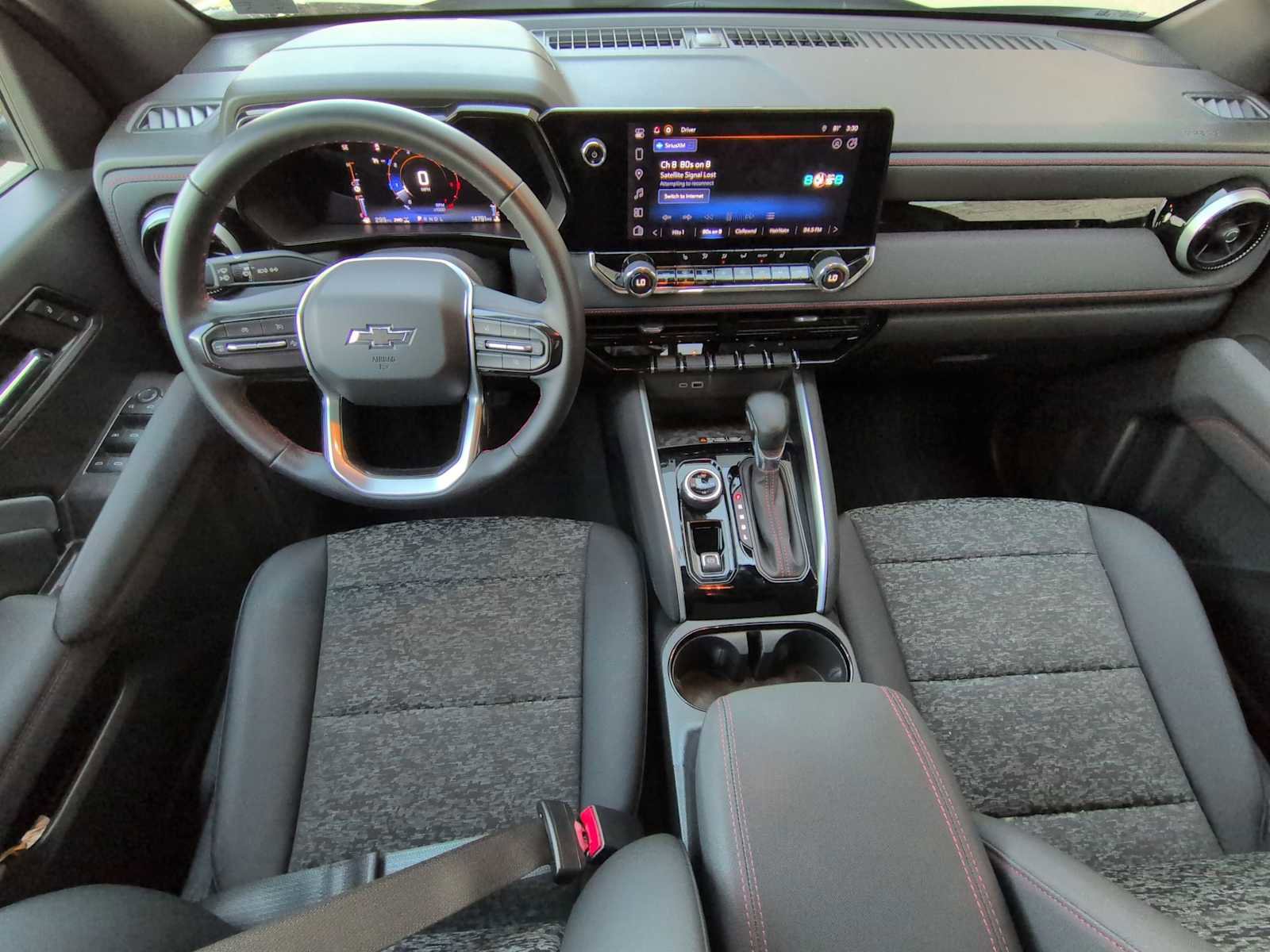 Used 2023 Chevrolet Colorado Z71 w/ Z71 Convenience Package 2 AWD/4WD image 16