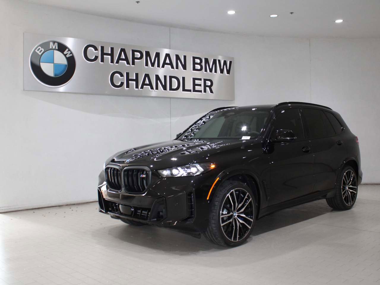 New 2026 BMW X5 M60i