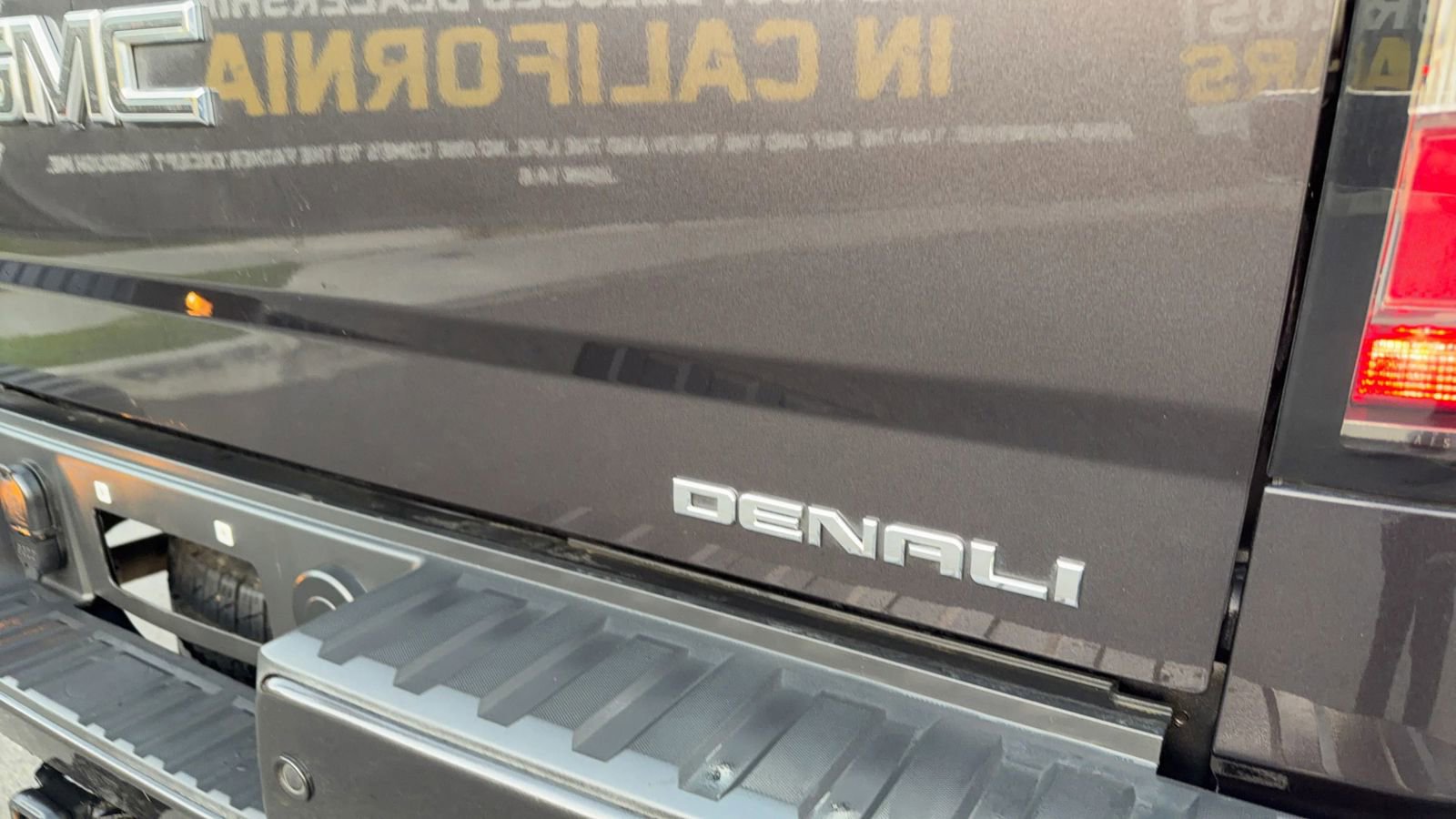 Used 2016 GMC Sierra 1500 Denali w/ Denali Ultimate Package image 18