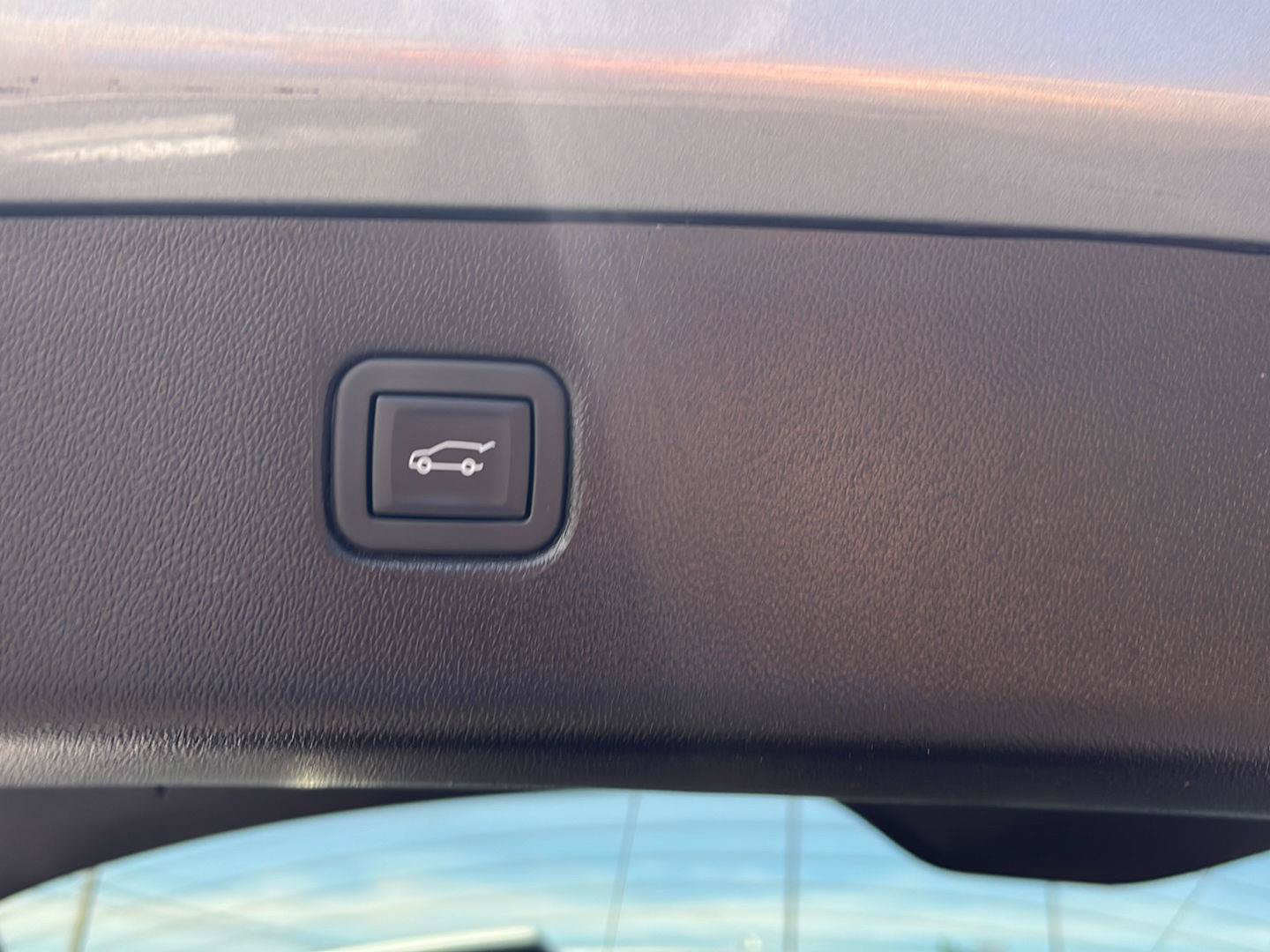 Used 2024 Chevrolet Blazer LT w/ LPO, Floor Liner Package FWD image 25