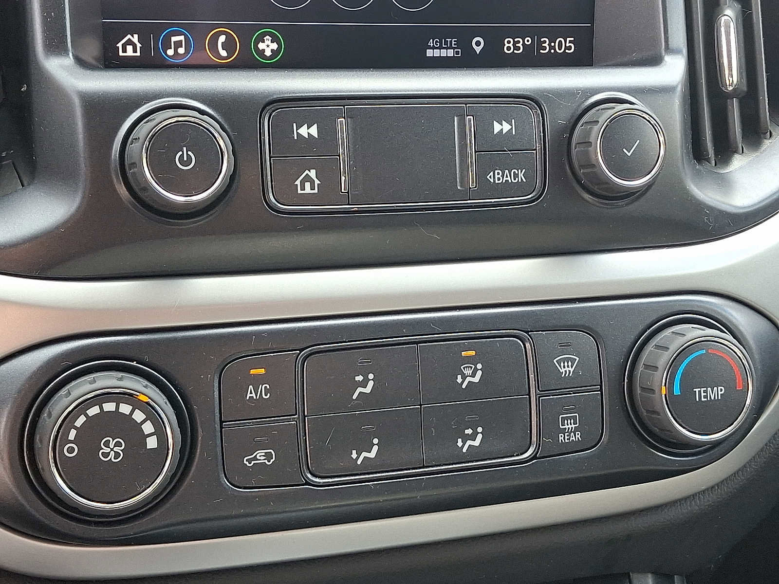 Used 2019 Chevrolet Colorado LT w/ Colorado RST Special Edition image 15