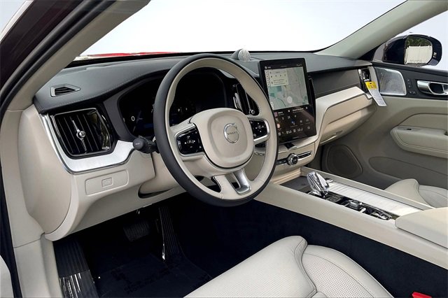 New 2026 Volvo XC60 B5 Ultra w/ Climate Package image 7