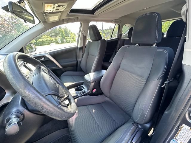Used 2015 Toyota RAV4 XLE AWD/4WD image 12