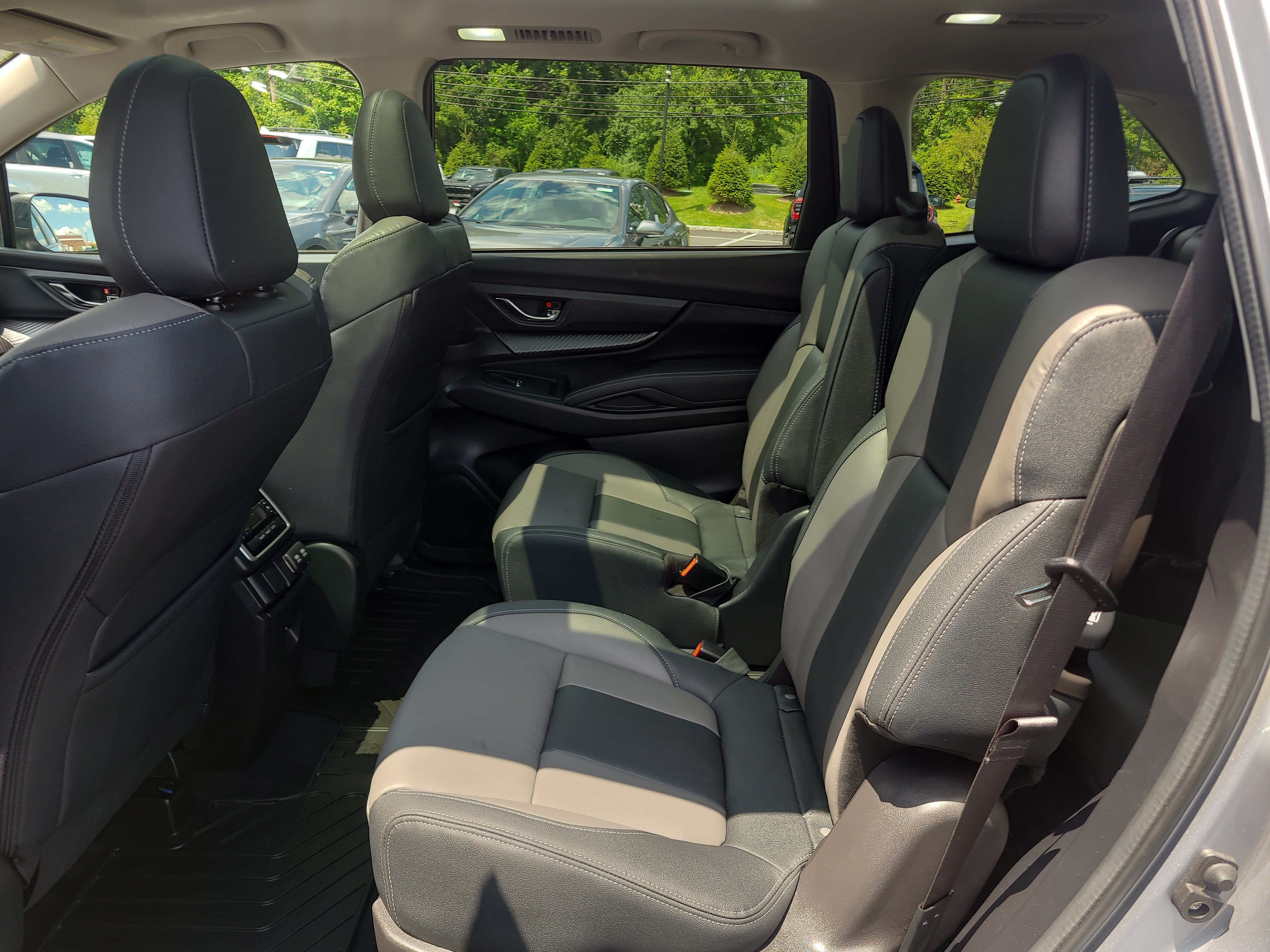 Used 2022 Subaru Ascent Onyx Edition AWD/4WD image 29