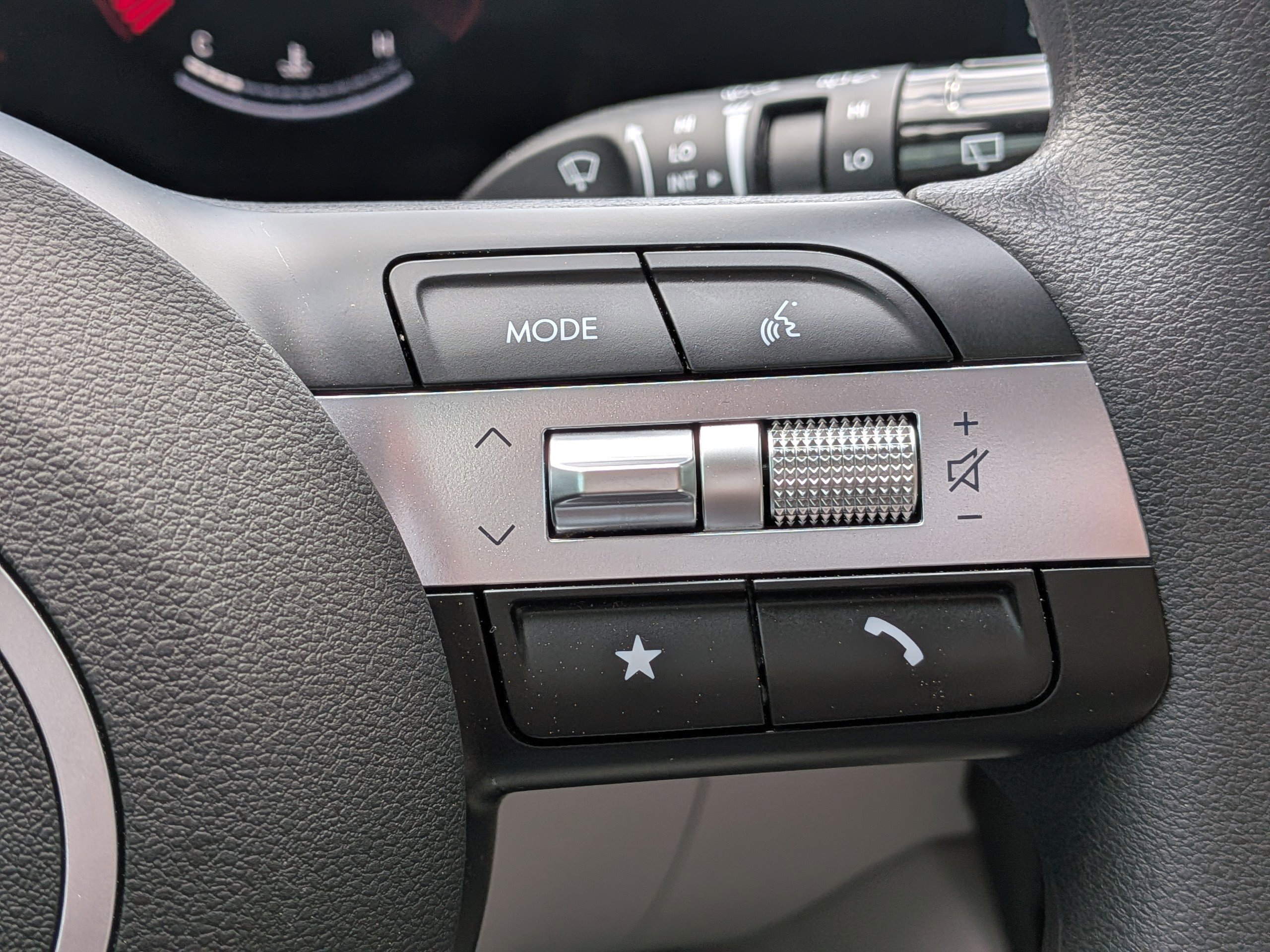 Certified 2025 Hyundai Tucson SEL image 27