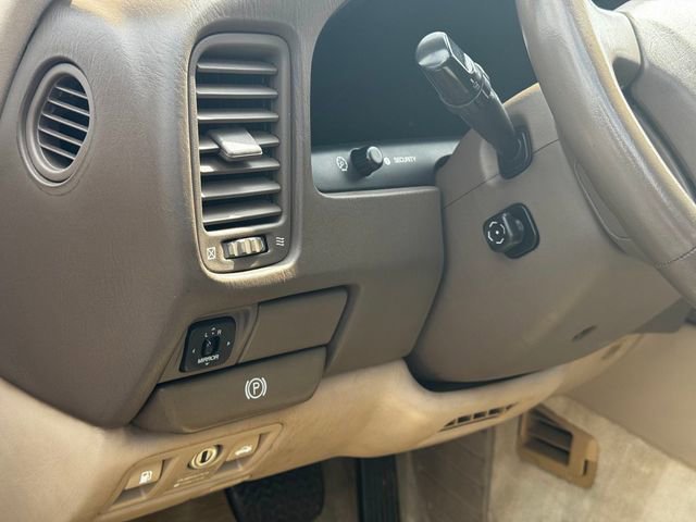 Used 1996 Lexus LS 400 RWD image 10