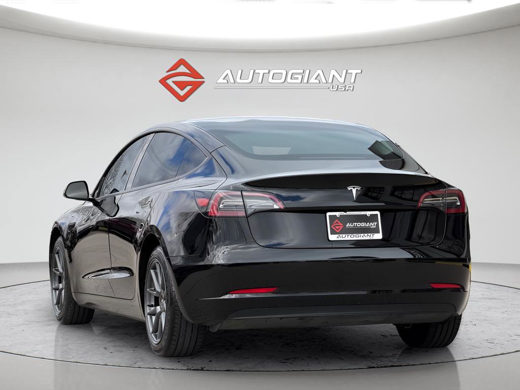 Used 2023 Tesla Model 3 Standard Range image 8