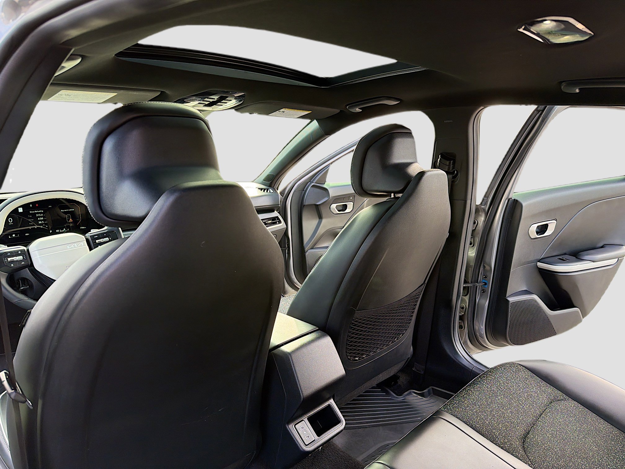 Used 2025 Kia K4 GT-Line w/ GT-Line Sunroof Package image 6