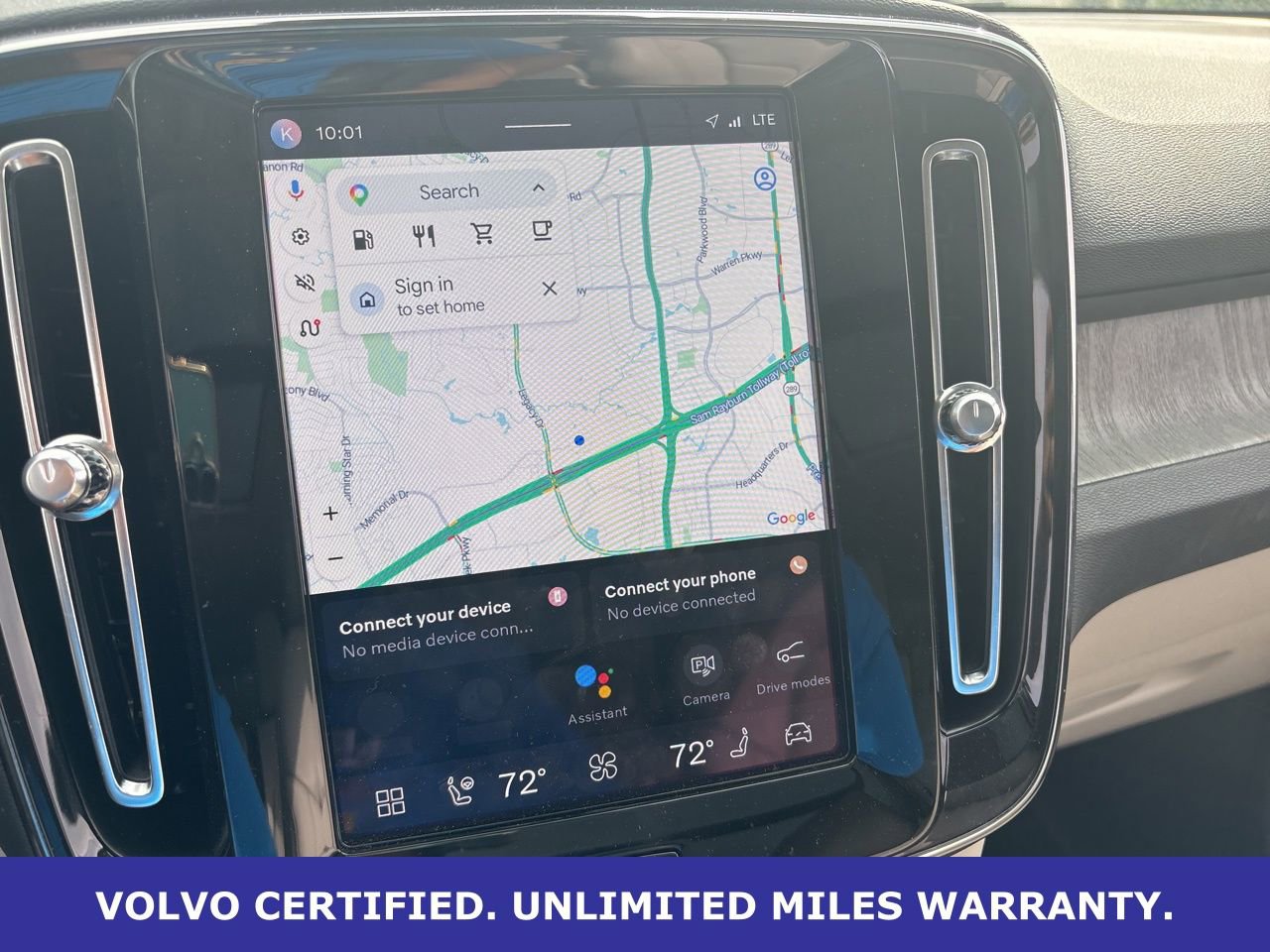 Certified 2023 Volvo XC40 B5 Plus w/ Climate Package AWD/4WD image 17