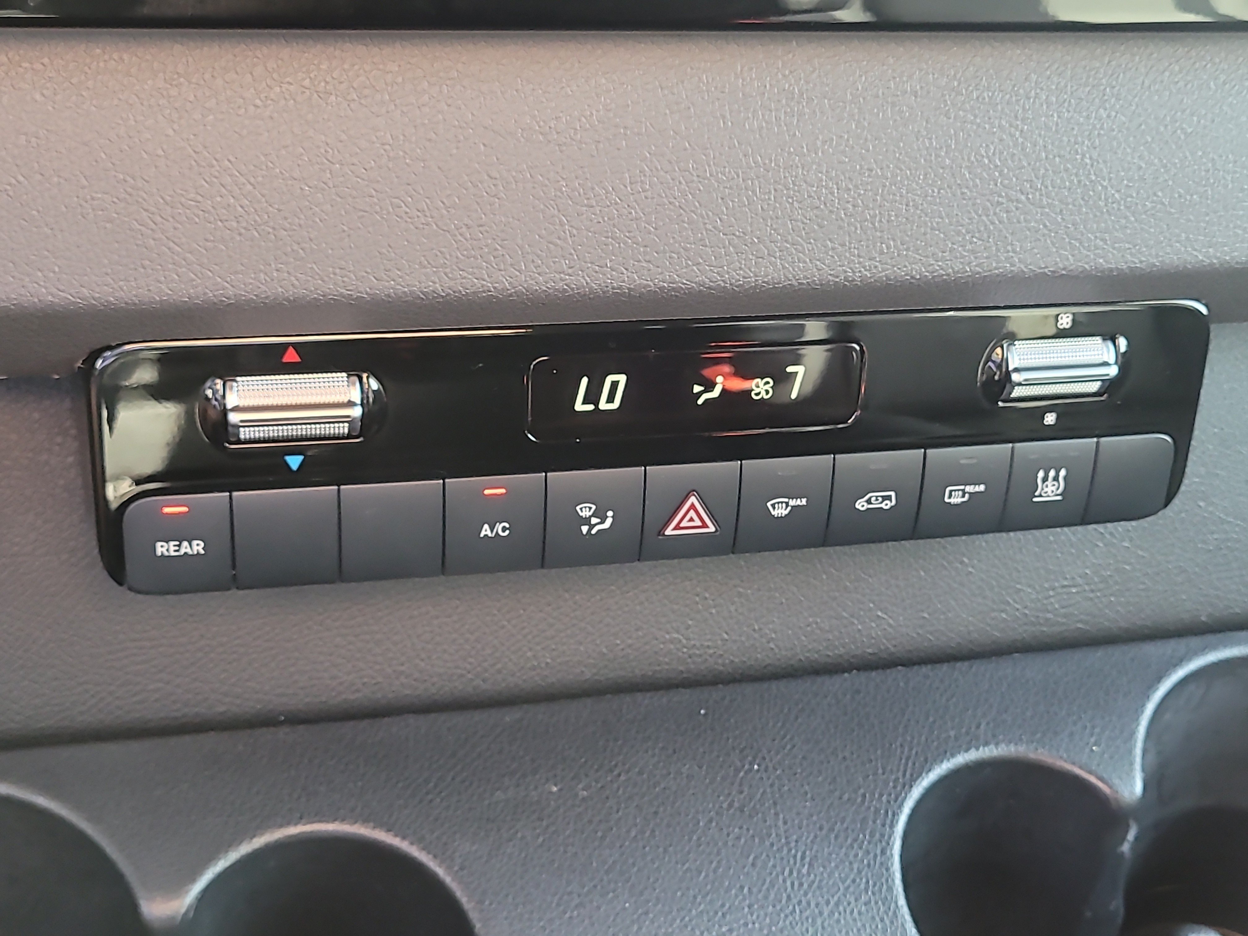 Used 2023 Mercedes-Benz Sprinter 2500 image 26