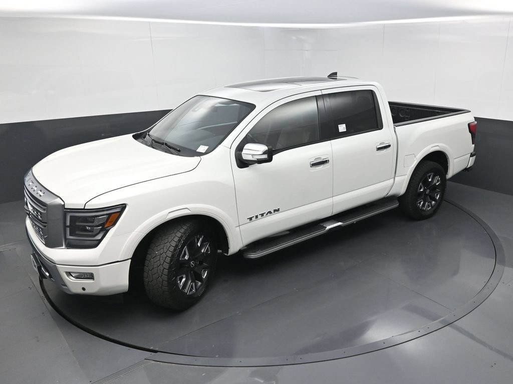 Used 2023 Nissan Titan Platinum Reserve w/ Moonroof Package AWD/4WD image 35