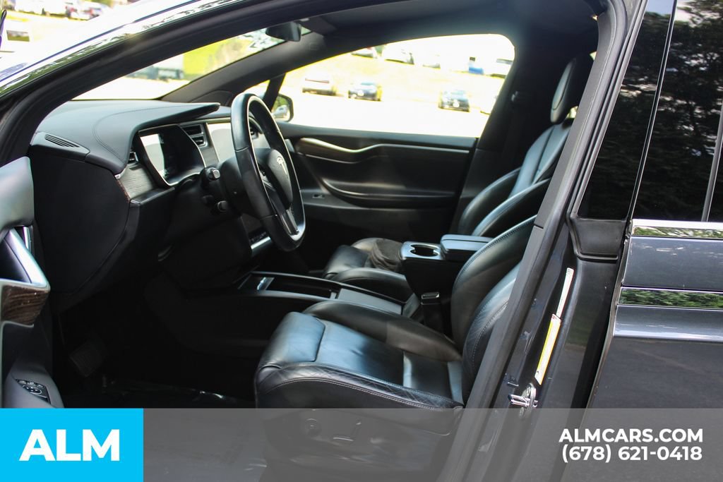 Used 2016 Tesla Model X 90D AWD/4WD image 16