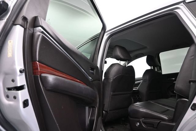 Used 2015 Acura MDX w/ Technology Package AWD/4WD image 13