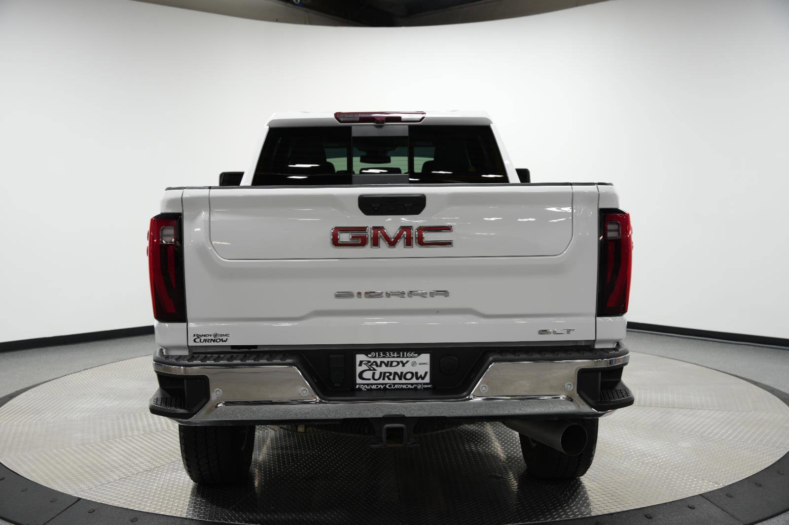 Used 2024 GMC Sierra 2500 SLT w/ SLT Convenience Package image 7