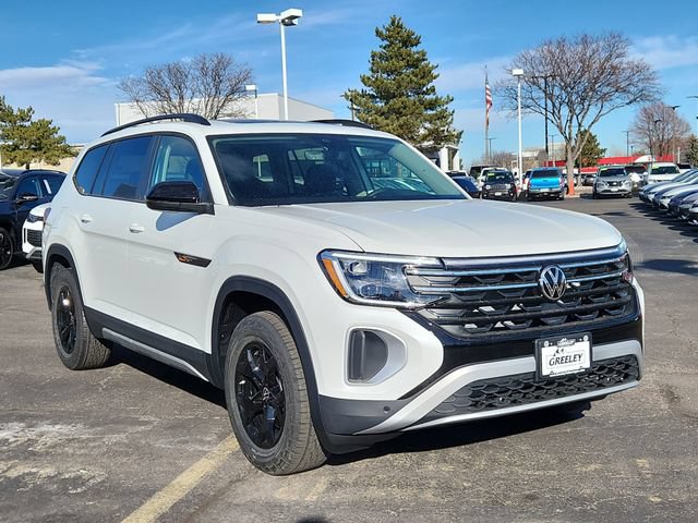 New 2026 Volkswagen Atlas Peak Edition AWD/4WD image 1