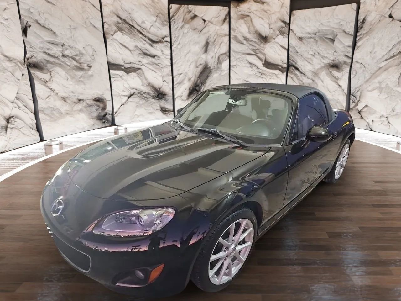 Used 2010 MAZDA MX-5 Miata Touring w/ Suspension Pkg image 1