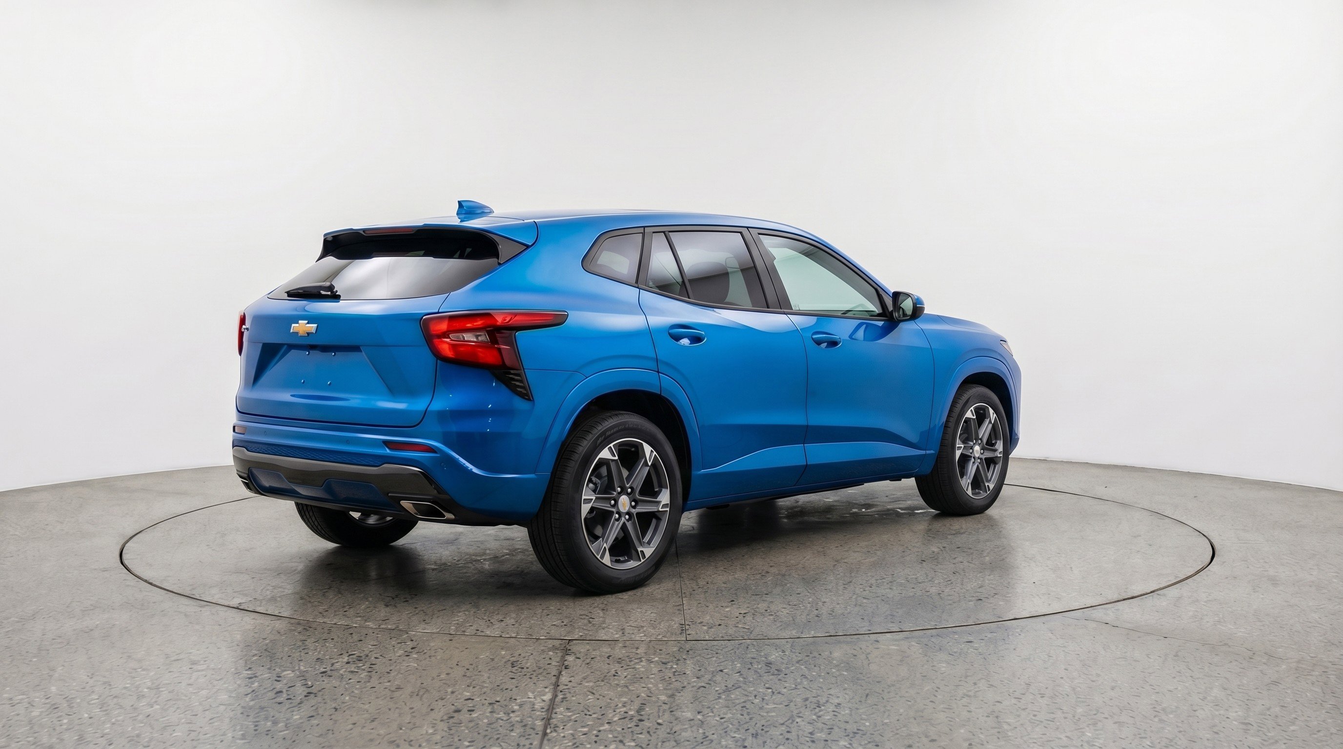 Used 2025 Chevrolet Blazer LT FWD image 9