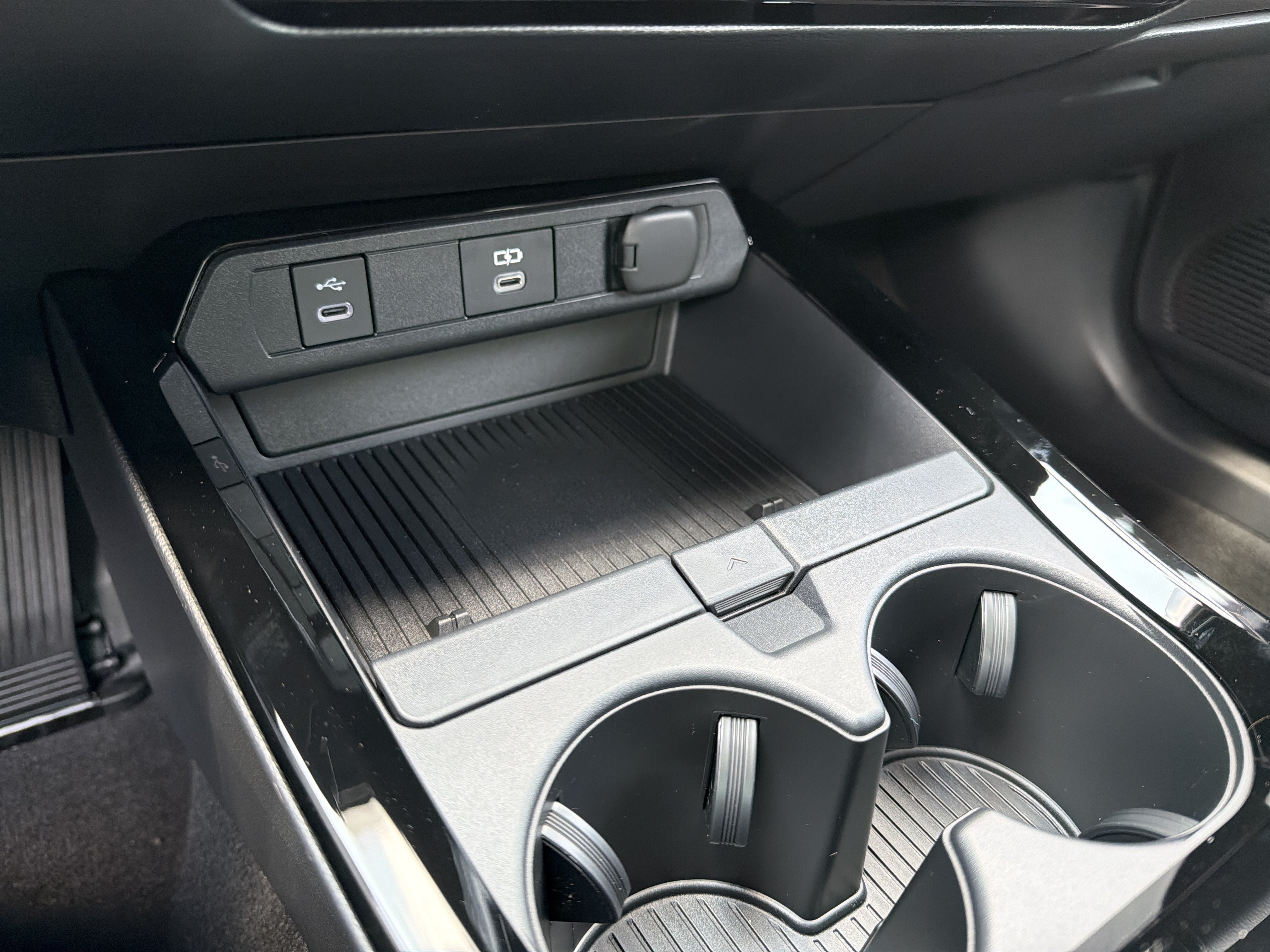 New 2026 Toyota Prius Plug-In Hybrid FWD image 22