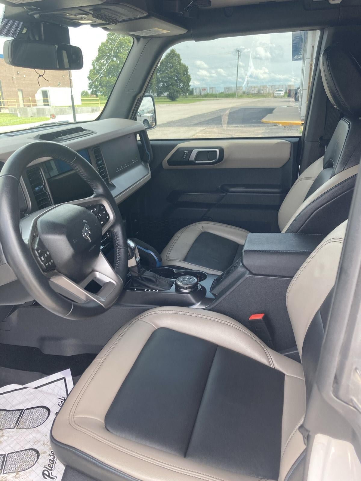Used 2024 Ford Bronco Wildtrak AWD/4WD image 18