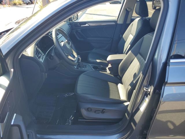 Certified 2023 Volkswagen Tiguan SE image 19