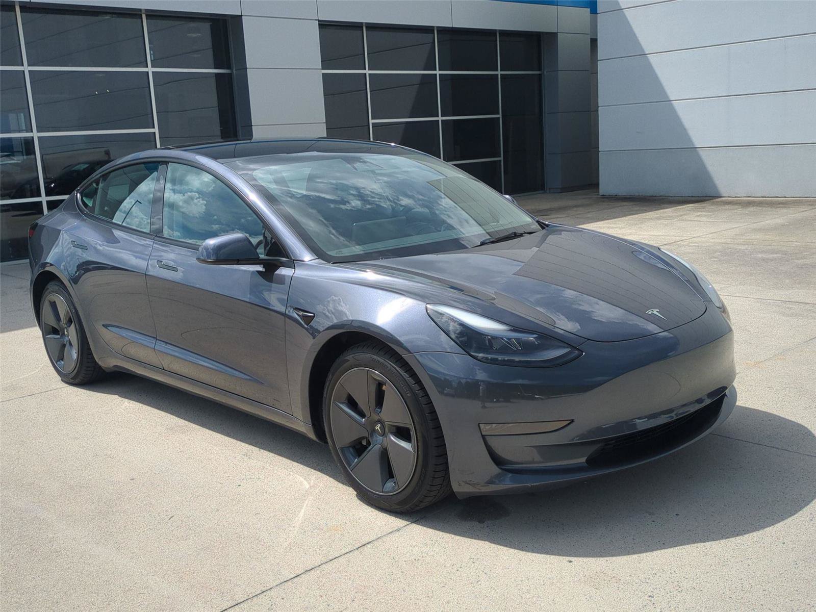 Used 2023 Tesla Model 3 Standard Range RWD image 7