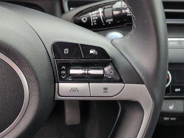 Used 2024 Hyundai Elantra SEL w/ Convenience Package image 19