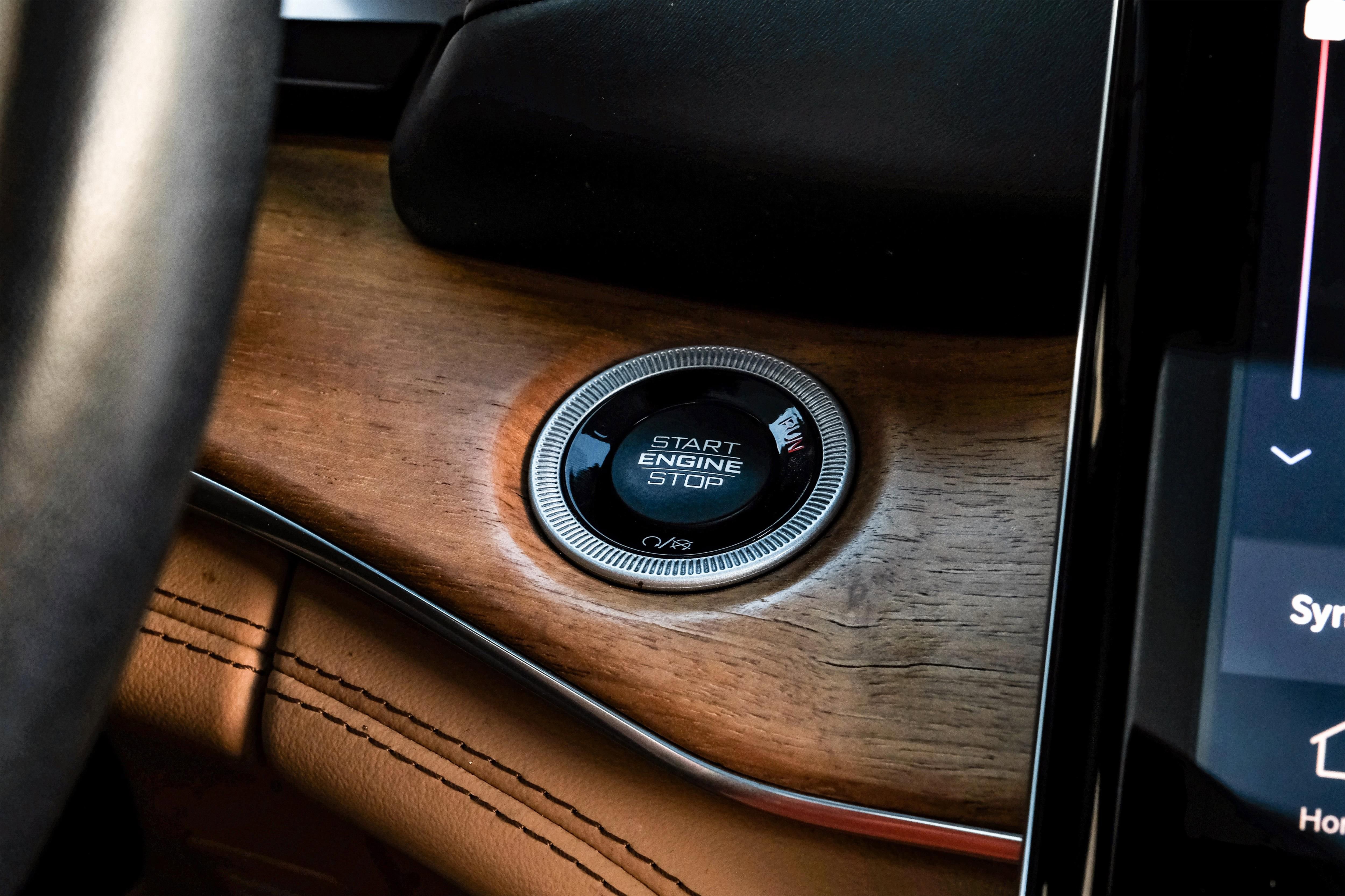 Used 2022 Jeep Grand Cherokee L Summit image 21