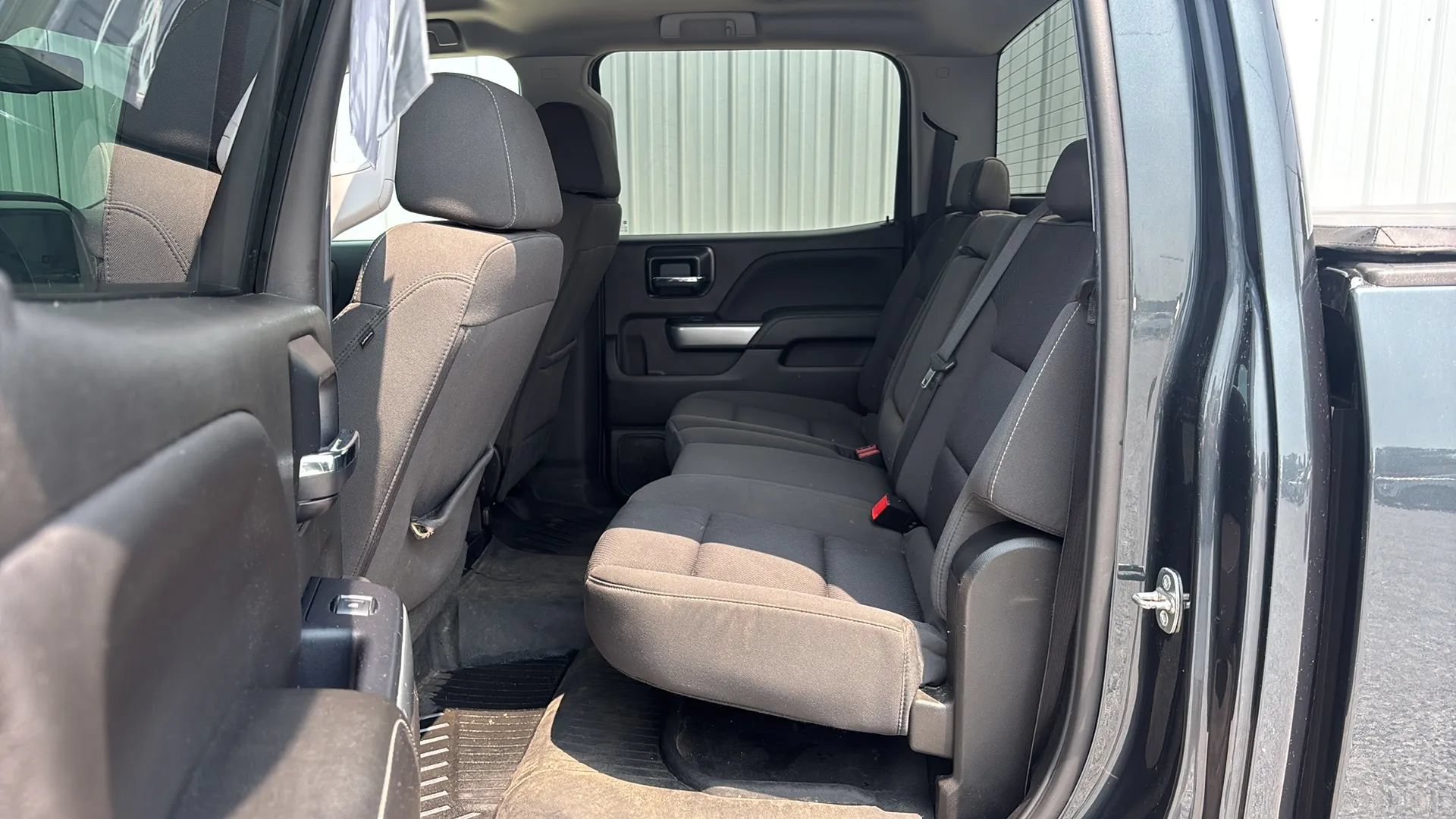 Used 2018 Chevrolet Silverado 1500 LT w/ All Star Edition AWD/4WD image 18