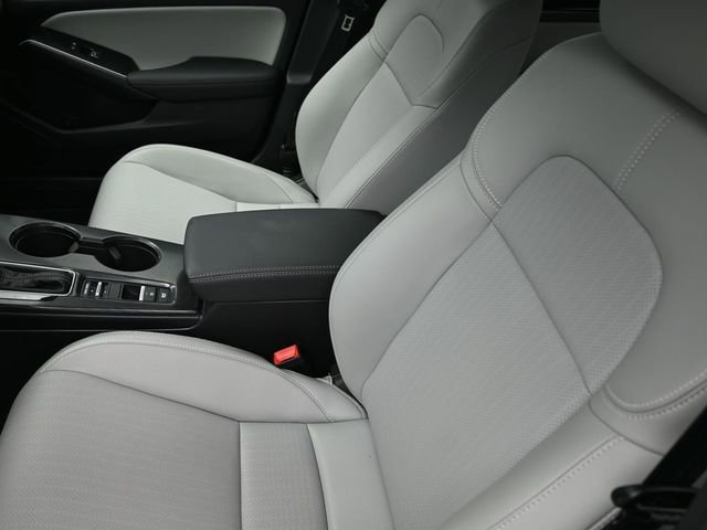 Certified 2025 Honda Civic Sport image 24