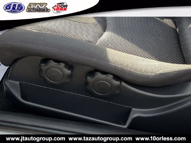 Used 2004 Nissan 350Z Enthusiast w/ Side Airbags Pkg RWD image 12