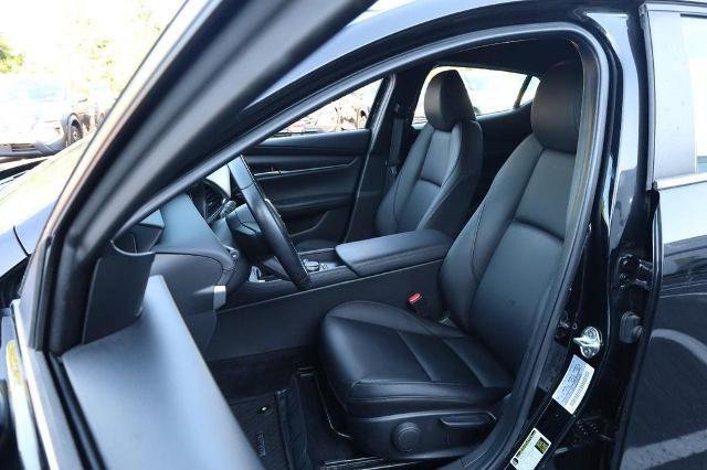 Used 2022 MAZDA MAZDA3 s FWD image 8