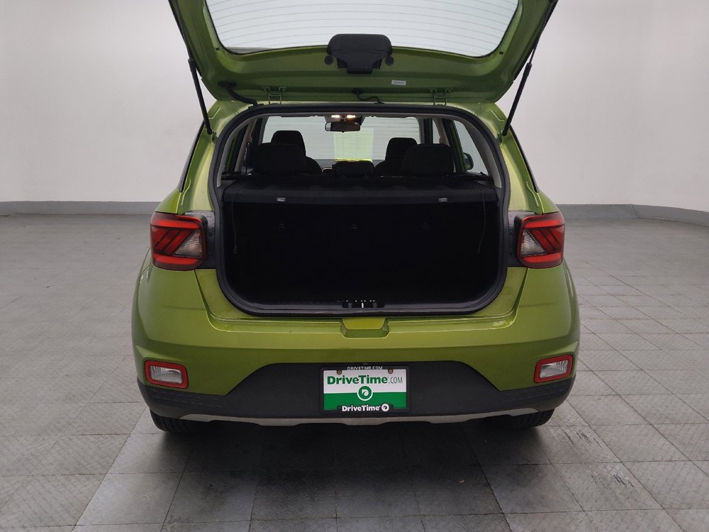 Used 2022 Hyundai Venue SEL FWD image 29