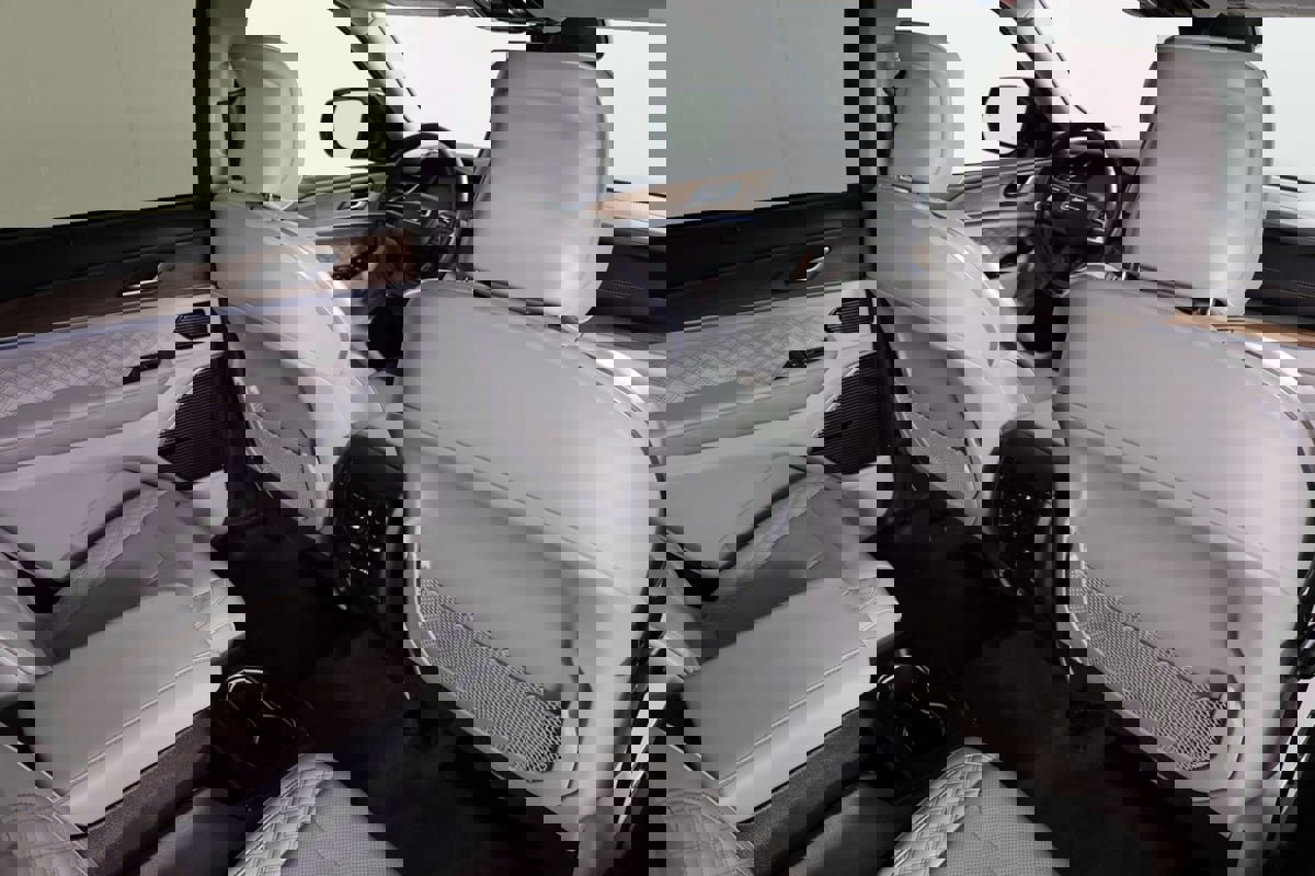 Used 2021 Jeep Grand Cherokee L Summit w/ MOPAR Finishing Package image 43