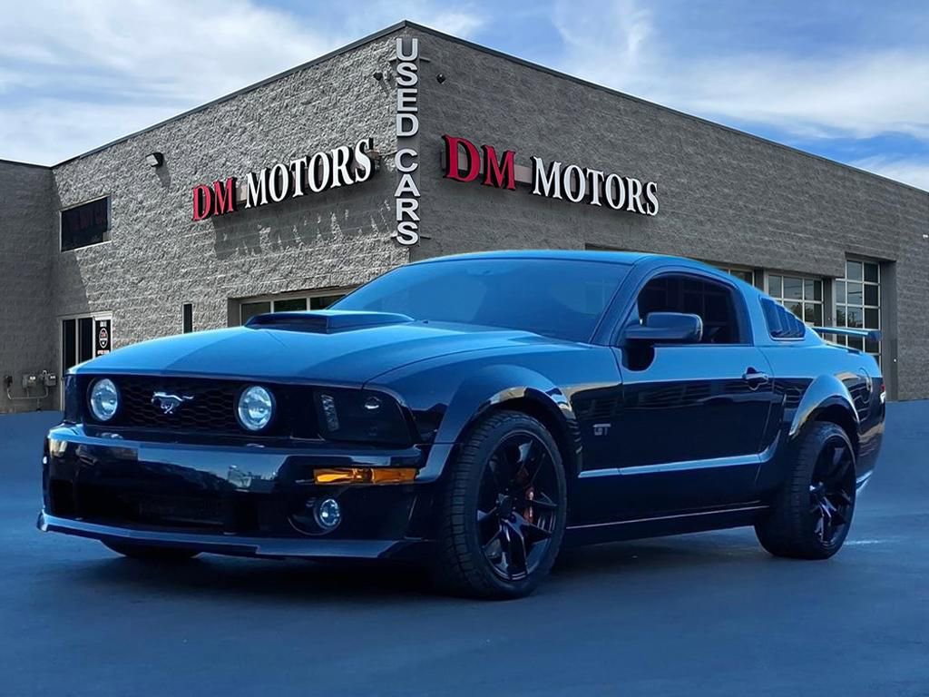 Used 2008 Ford Mustang GT image 1