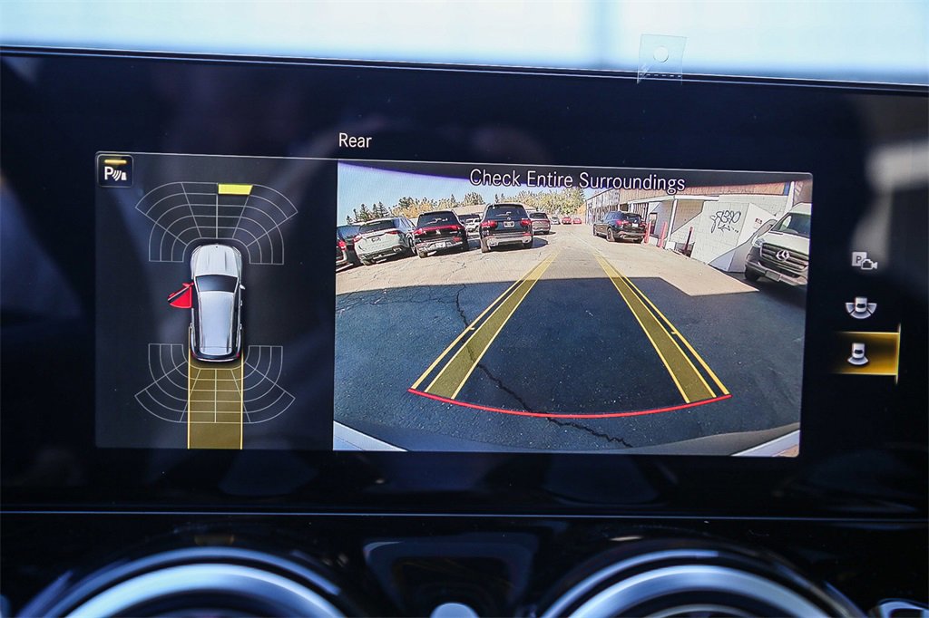 Used 2023 Mercedes-Benz EQB 350 4MATIC SUV image 28