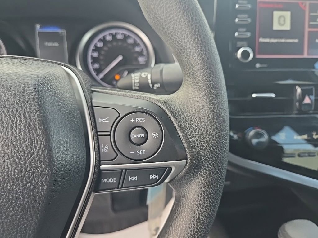 Used 2023 Toyota Camry LE image 18