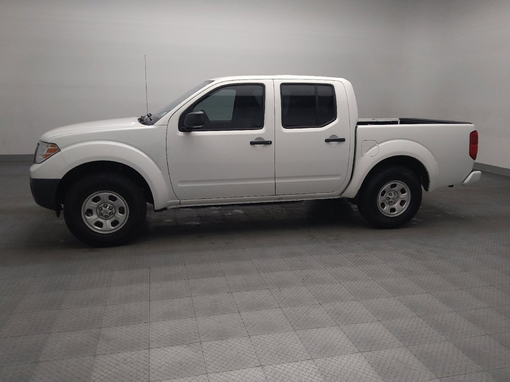 Used 2020 Nissan Frontier S RWD image 2