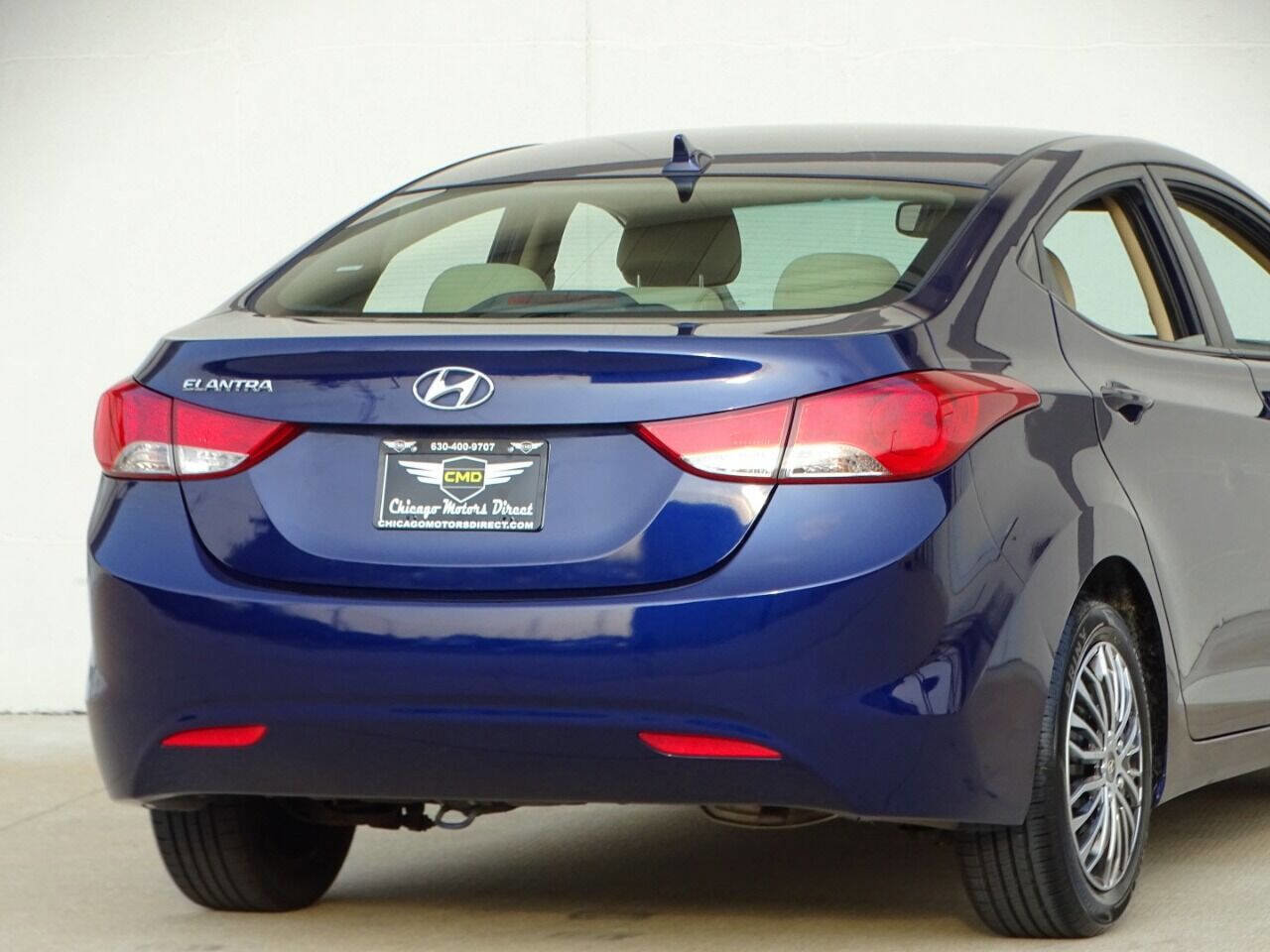 Used 2013 Hyundai Elantra GLS FWD image 35