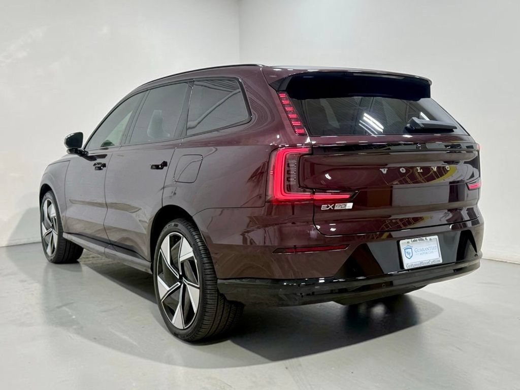 Used 2025 Volvo EX90 Ultra AWD/4WD image 20