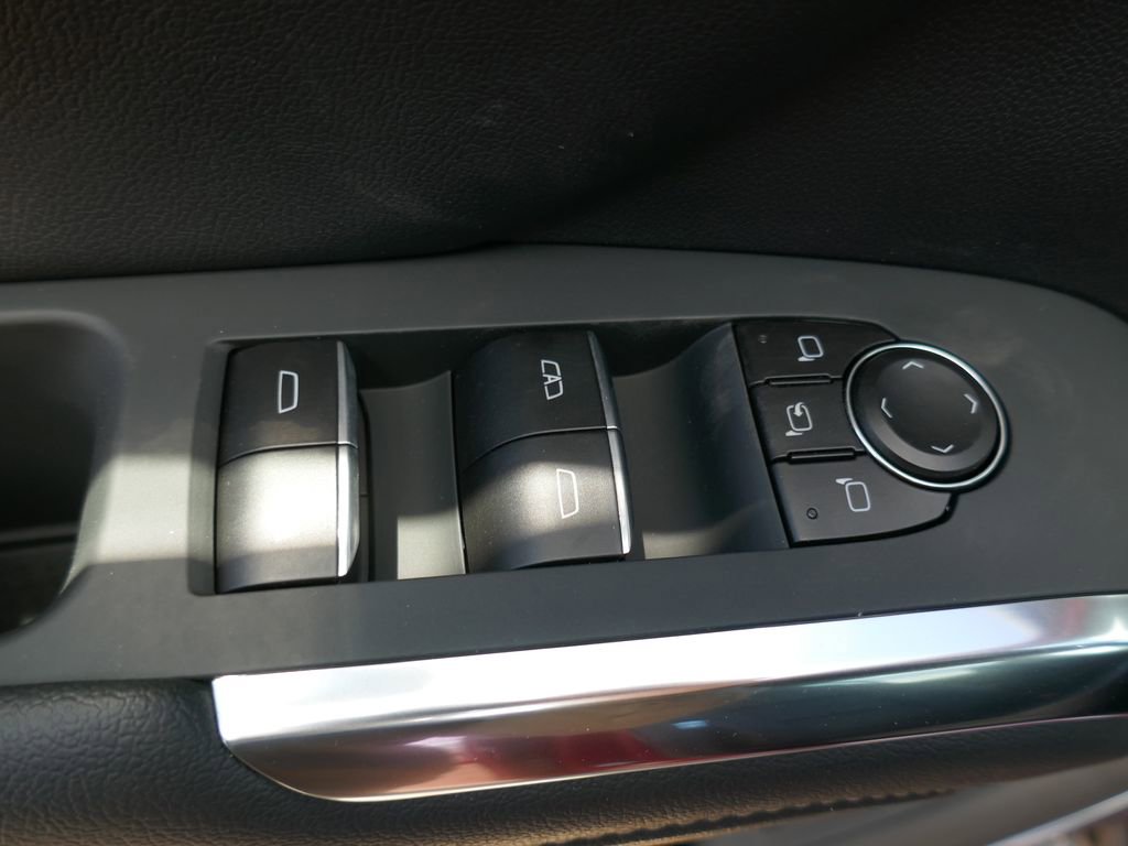 New 2026 Chevrolet Traverse High Country w/ LPO, Floor Liner Package image 16