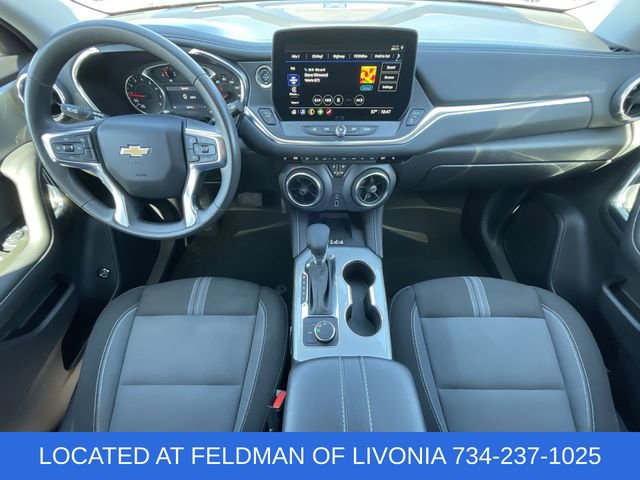 Used 2024 Chevrolet Blazer LT w/ Convenience Package FWD image 19
