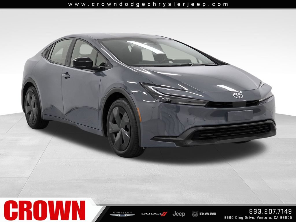 Used 2024 Toyota Prius LE FWD image 1