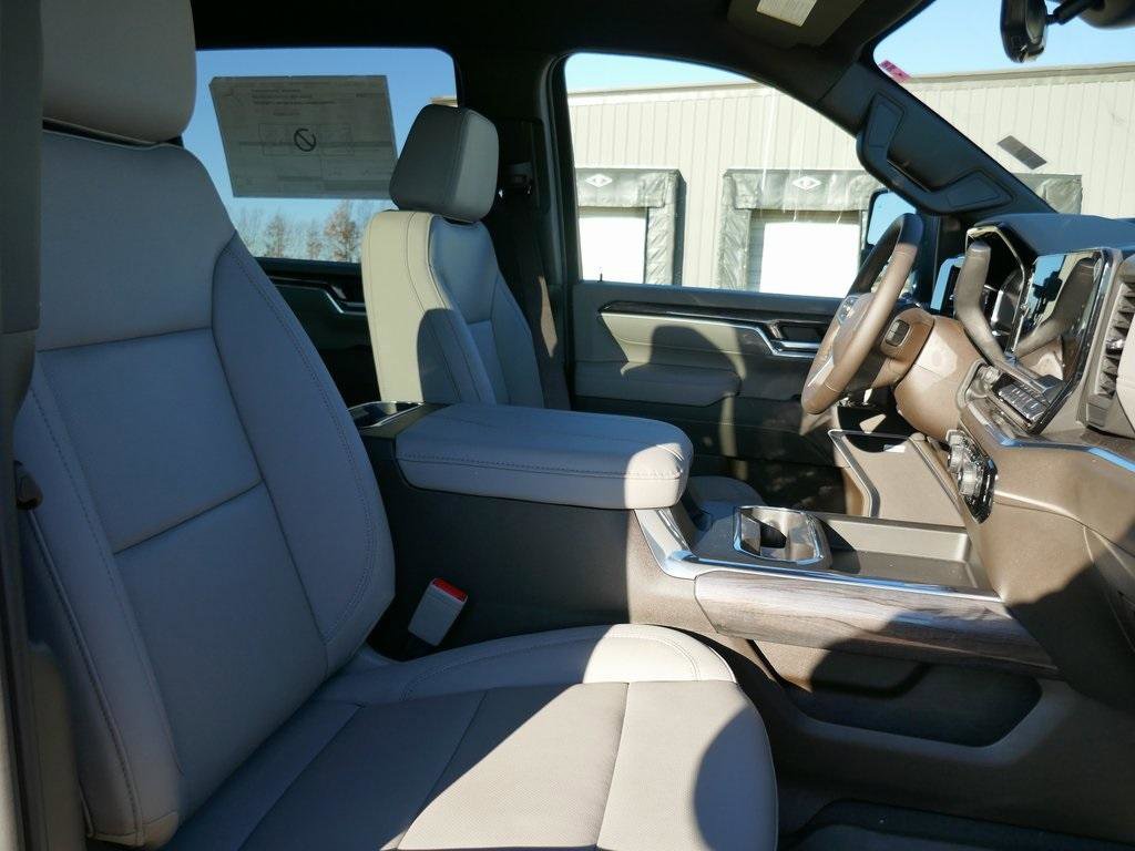 New 2026 Chevrolet Silverado 2500 LTZ w/ LTZ Premium Package image 10