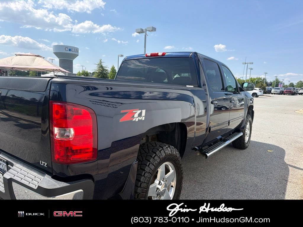 Used 2012 Chevrolet Silverado 2500 LTZ w/ LTZ Plus Package AWD/4WD image 4
