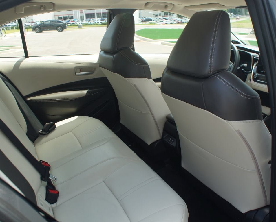 Used 2025 Toyota Corolla XLE FWD image 22