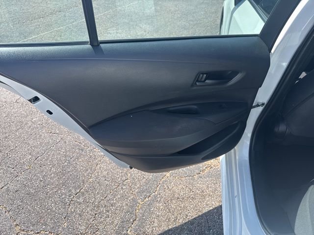 Used 2022 Toyota Corolla LE image 11